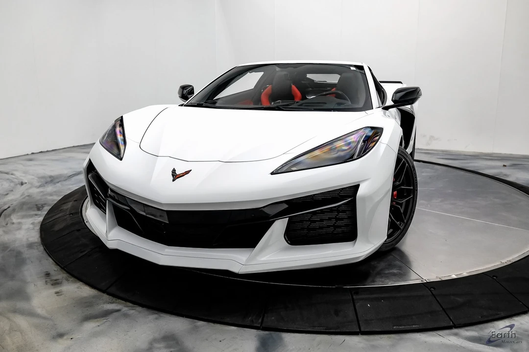 2023 Chevrolet Corvette C8 Z06 - Image 3 of 12