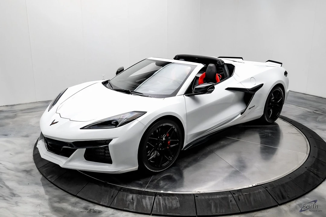 2023 Chevrolet Corvette C8 Z06 - Image 4 of 12