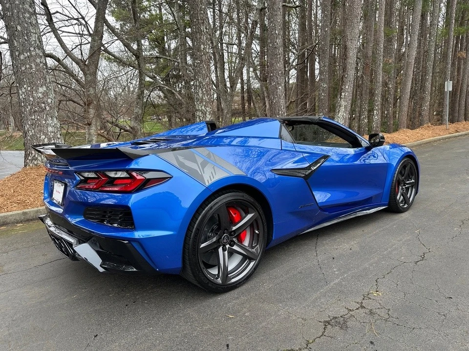2023 Chevrolet Corvette C8 Z06 - Image 17 of 21
