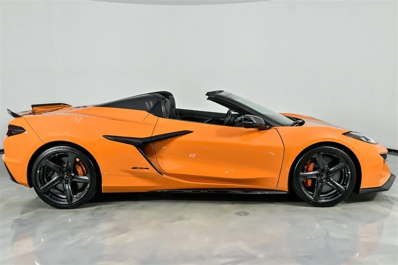 2023 Chevrolet Corvette C8 Z06 - Image 14 of 21