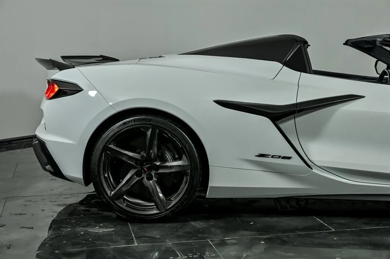 2023 Chevrolet Corvette C8 Z06 - Image 11 of 31