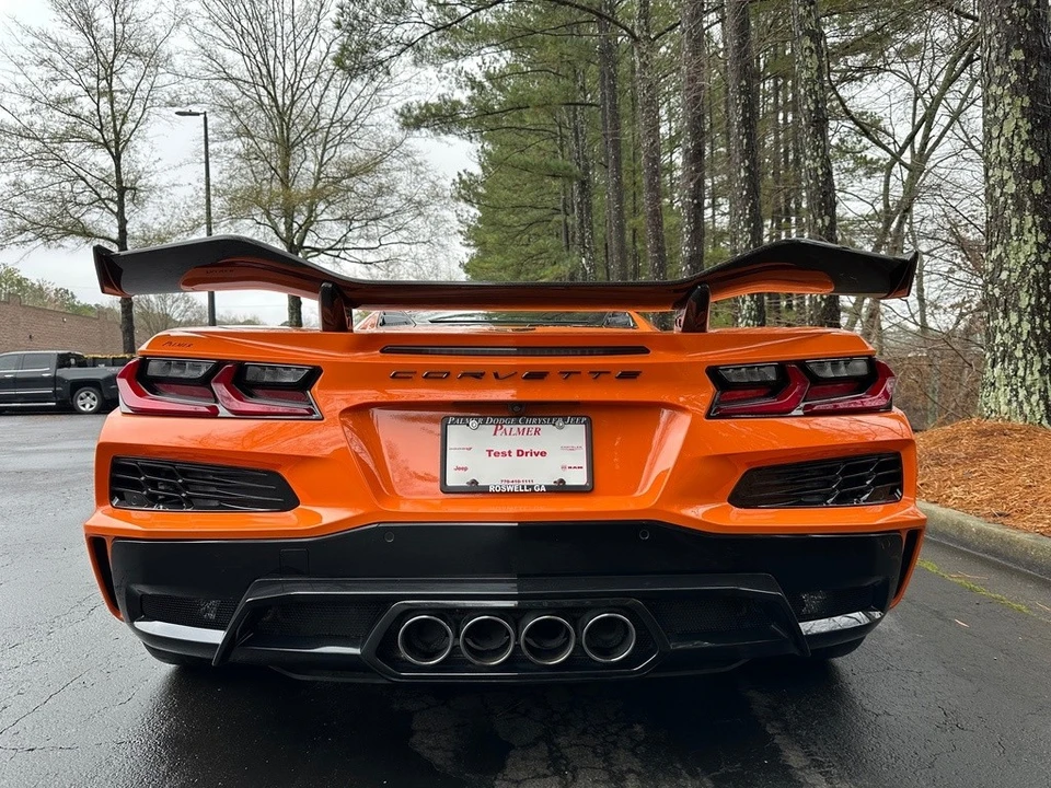 2023 Chevrolet Corvette C8 Z06 - Image 7 of 12
