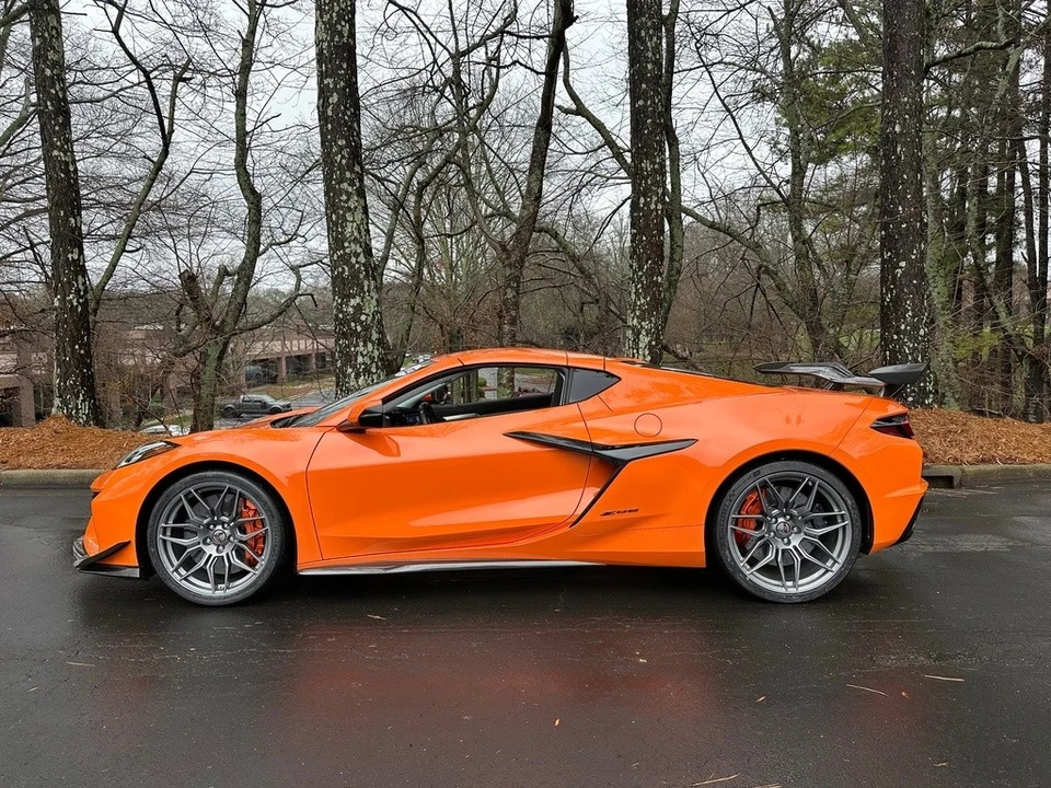 2023 Chevrolet Corvette C8 Z06 - Image 5 of 21