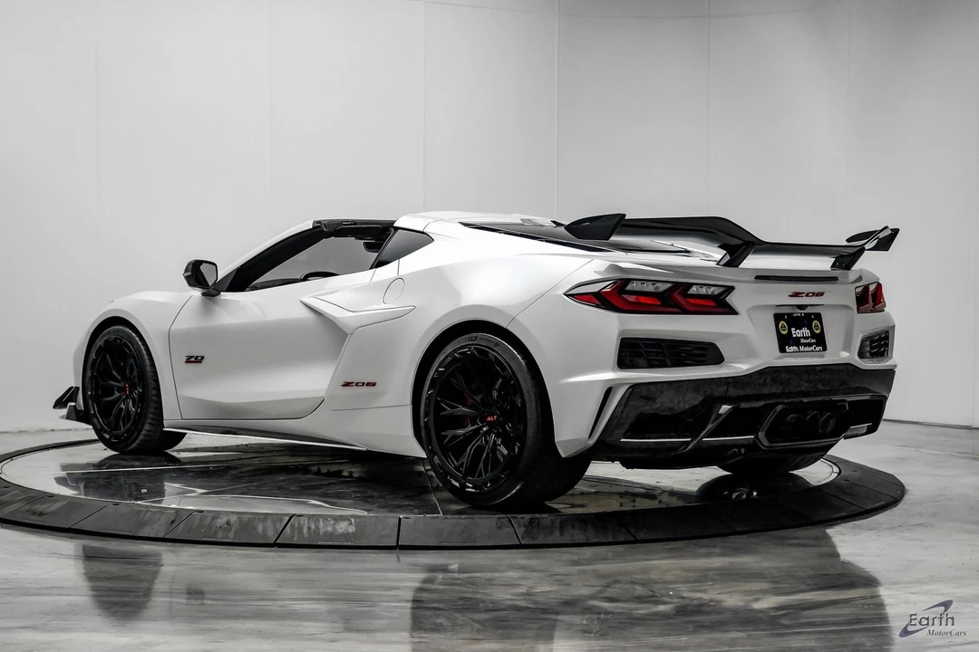 2023 Chevrolet Corvette C8 Z06 - Image 11 of 12