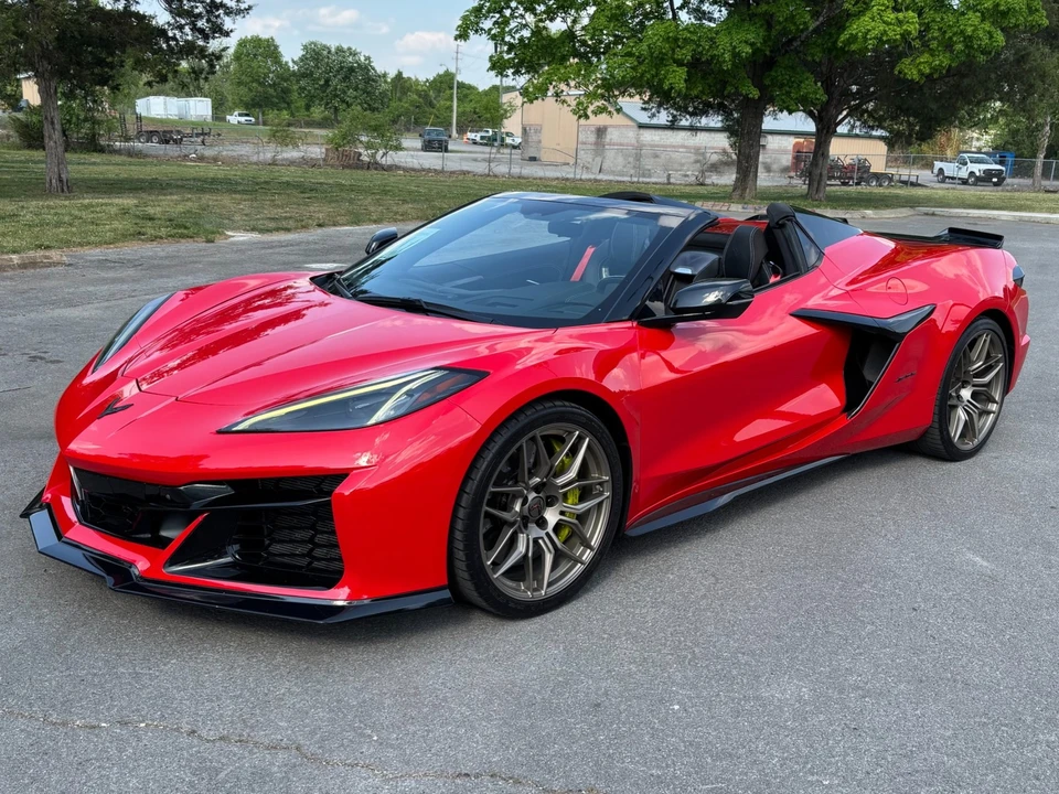 2023 Chevrolet Corvette C8 Z06 - Image 11 of 31