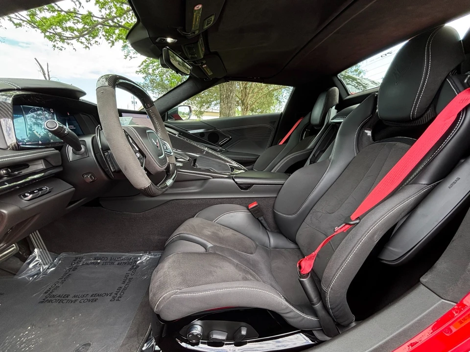 2023 Chevrolet Corvette C8 Z06 - Image 16 of 31