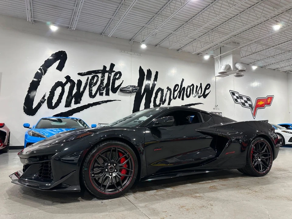 2023 Chevrolet Corvette C8 Z06 - Image 18 of 21