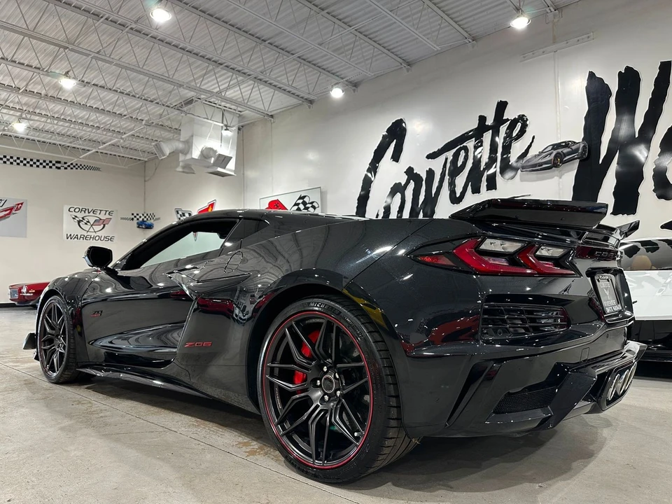2023 Chevrolet Corvette C8 Z06 - Image 5 of 21