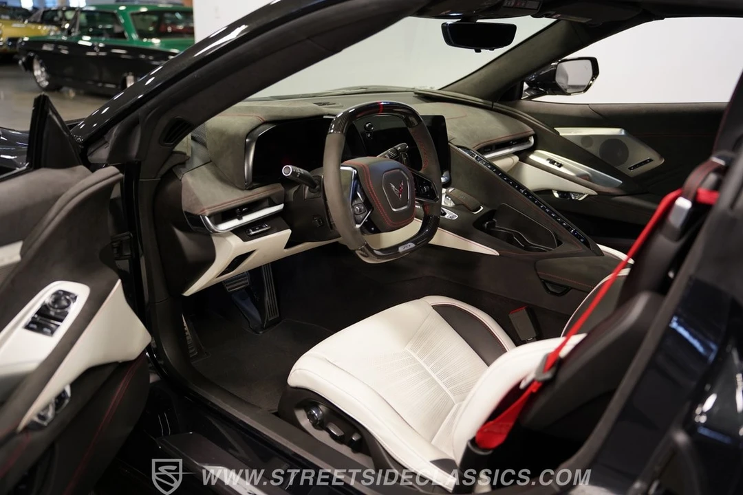 2023 Chevrolet Corvette C8 Z06 - Image 5 of 12