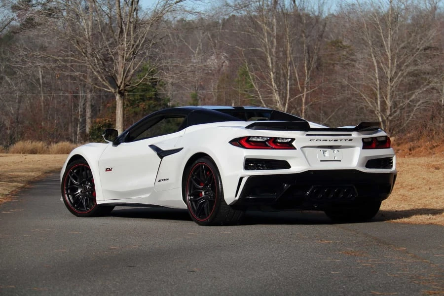 2023 Chevrolet Corvette C8 Z06 - Image 7 of 31