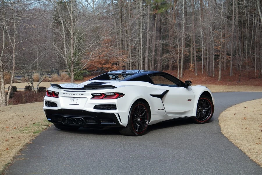 2023 Chevrolet Corvette C8 Z06 - Image 3 of 31