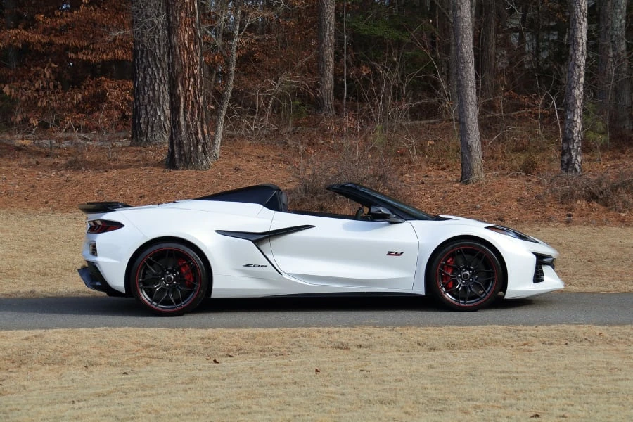 2023 Chevrolet Corvette C8 Z06 - Image 25 of 31