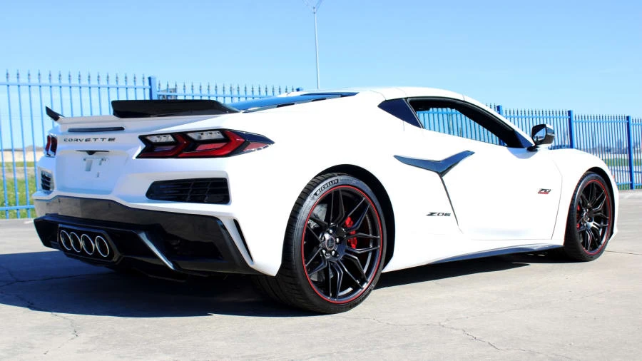 2023 Chevrolet Corvette C8 Z06 - Image 6 of 16