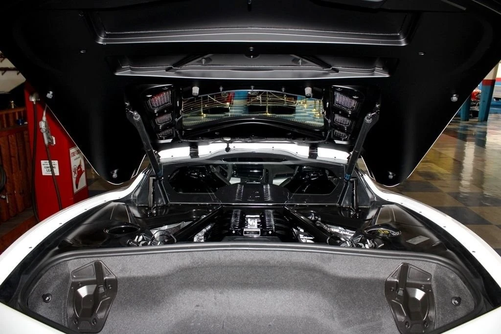 2023 Chevrolet Corvette C8 Z06 - Image 17 of 31