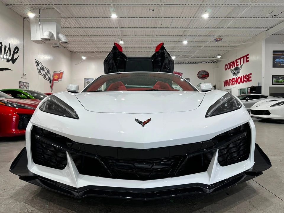 2023 Chevrolet Corvette C8 Z06 - Image 17 of 21