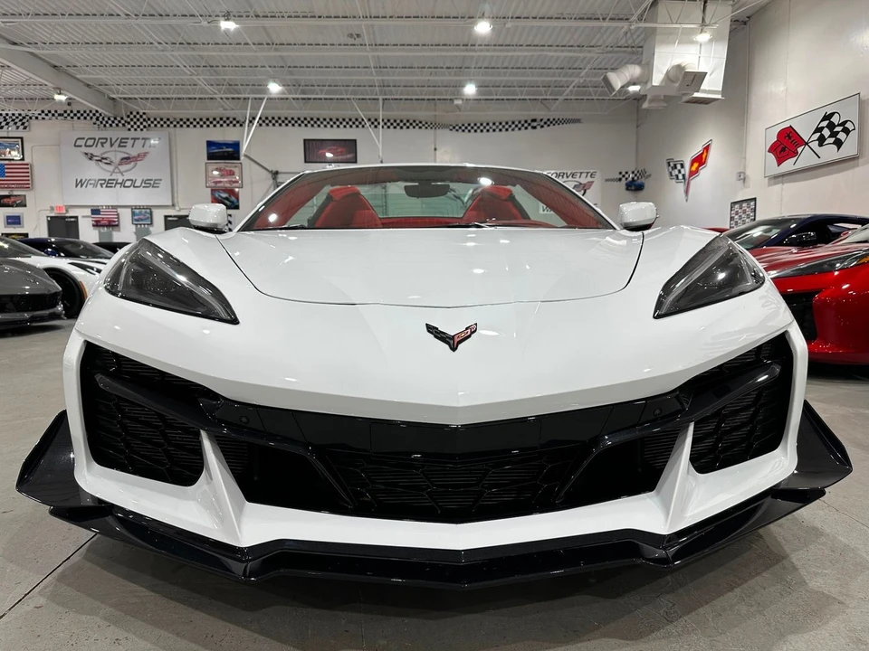 2023 Chevrolet Corvette C8 Z06 - Image 4 of 21
