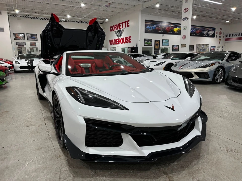 2023 Chevrolet Corvette C8 Z06 - Image 10 of 21