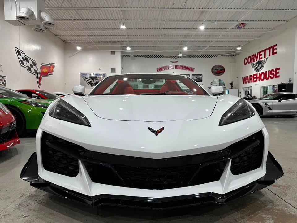 2023 Chevrolet Corvette C8 Z06 - Image 18 of 21
