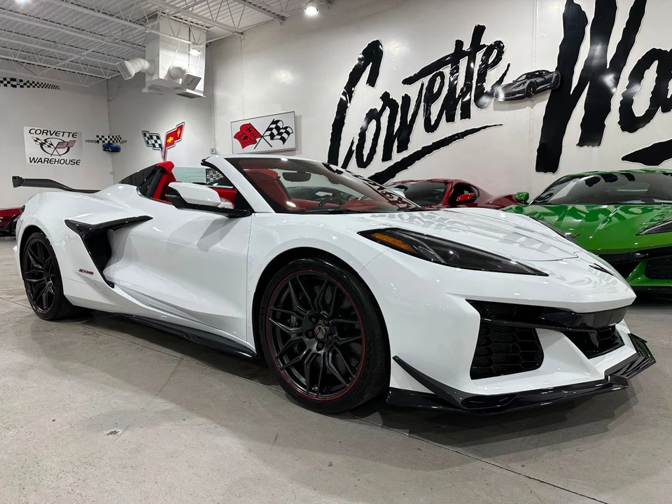 2023 Chevrolet Corvette C8 Z06 - Image 6 of 21