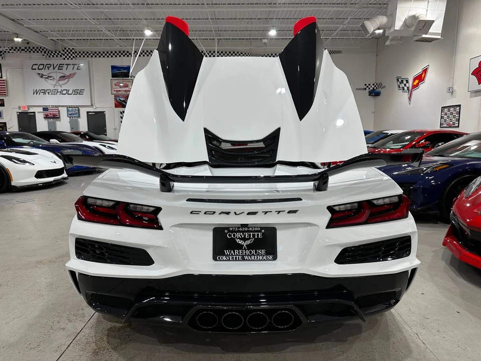 2023 Chevrolet Corvette C8 Z06 - Image 13 of 21