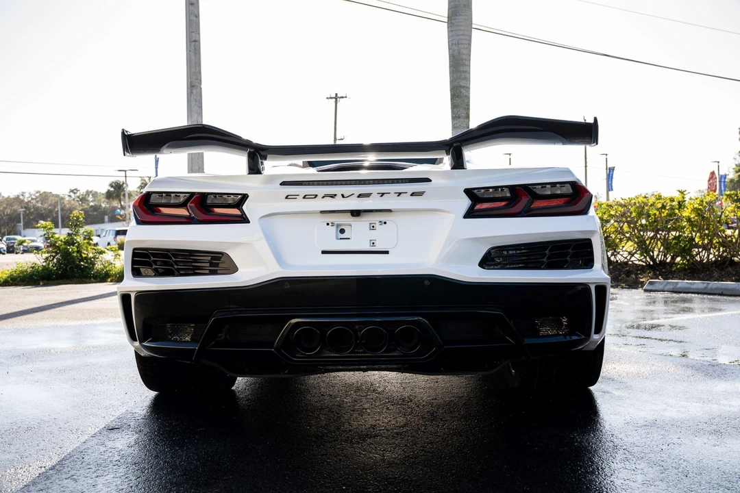 2023 Chevrolet Corvette C8 Z06 - Image 22 of 31
