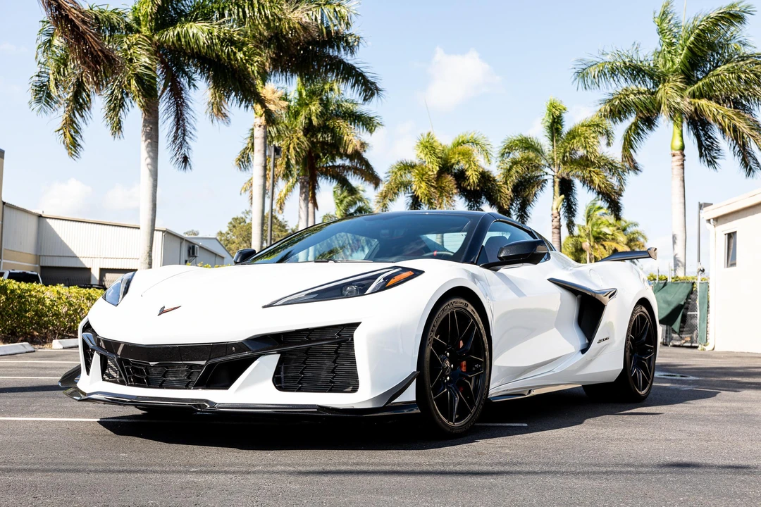 2023 Chevrolet Corvette C8 Z06 - Image 16 of 31