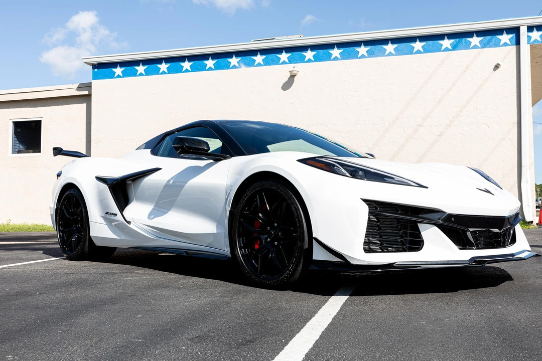 2023 Chevrolet Corvette C8 Z06 - Image 27 of 31