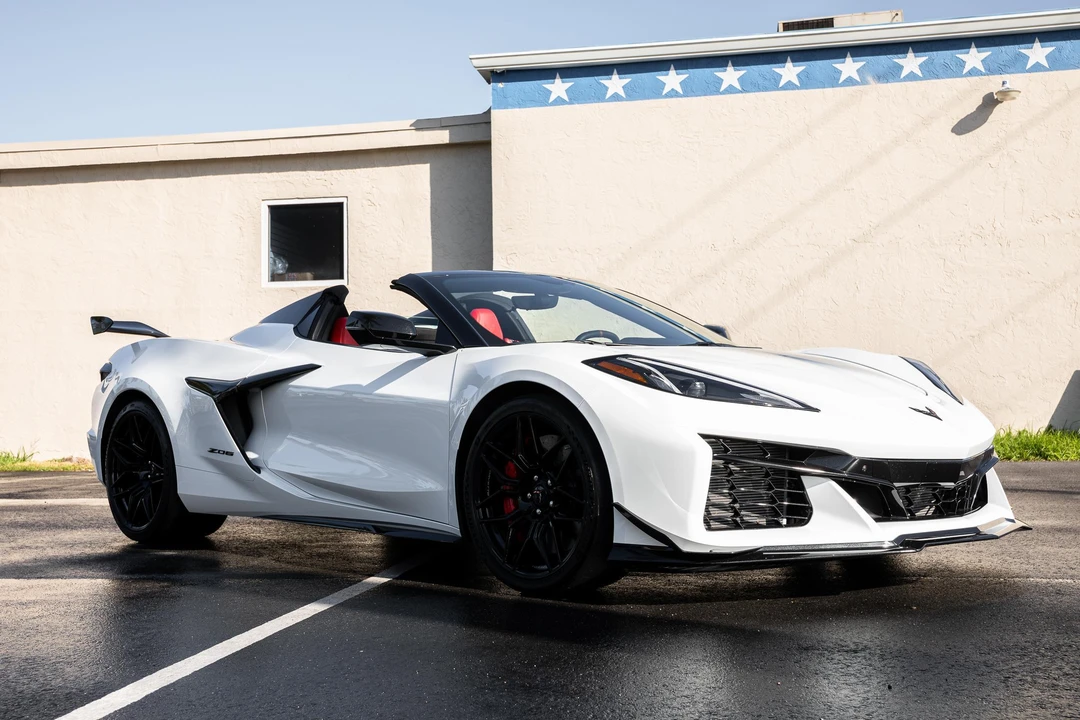 2023 Chevrolet Corvette C8 Z06 - Image 13 of 31