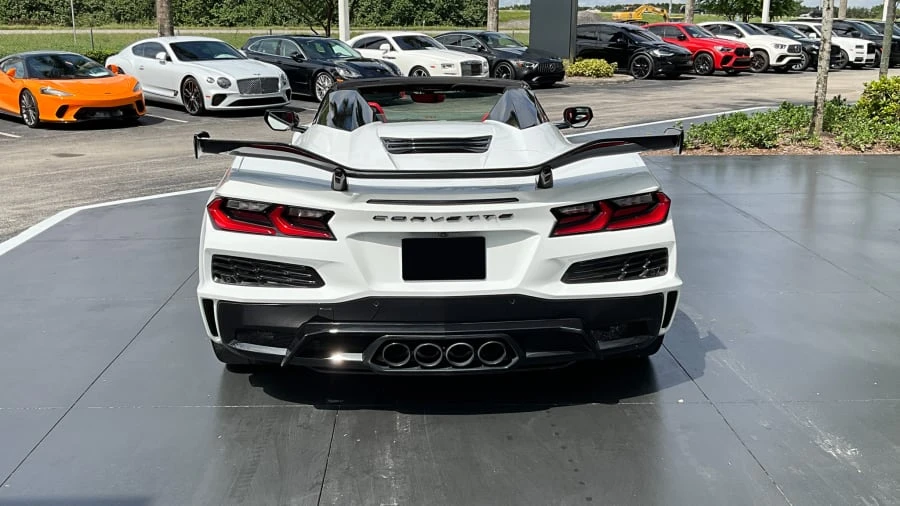 2023 Chevrolet Corvette C8 Z06 - Image 5 of 12