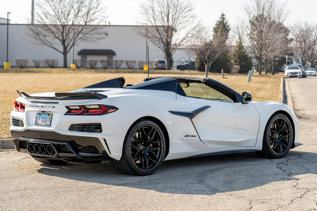 2023 Chevrolet Corvette C8 Z06 - Image 9 of 31