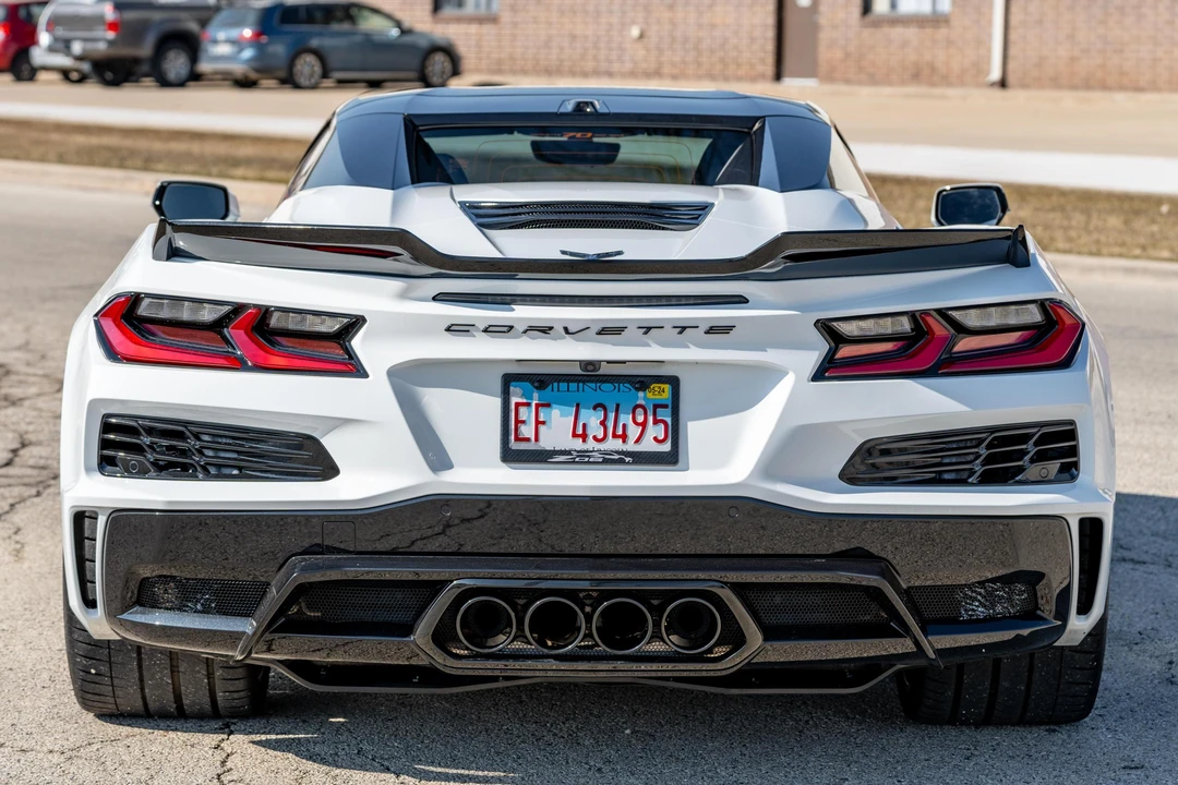 2023 Chevrolet Corvette C8 Z06 - Image 5 of 31