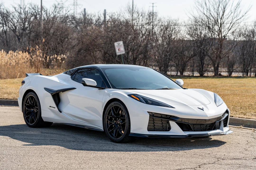 2023 Chevrolet Corvette C8 Z06 - Image 18 of 31
