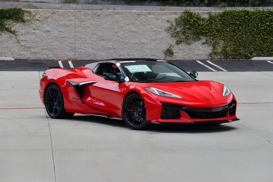 2023 Chevrolet Corvette C8 Z06 - Image 24 of 31
