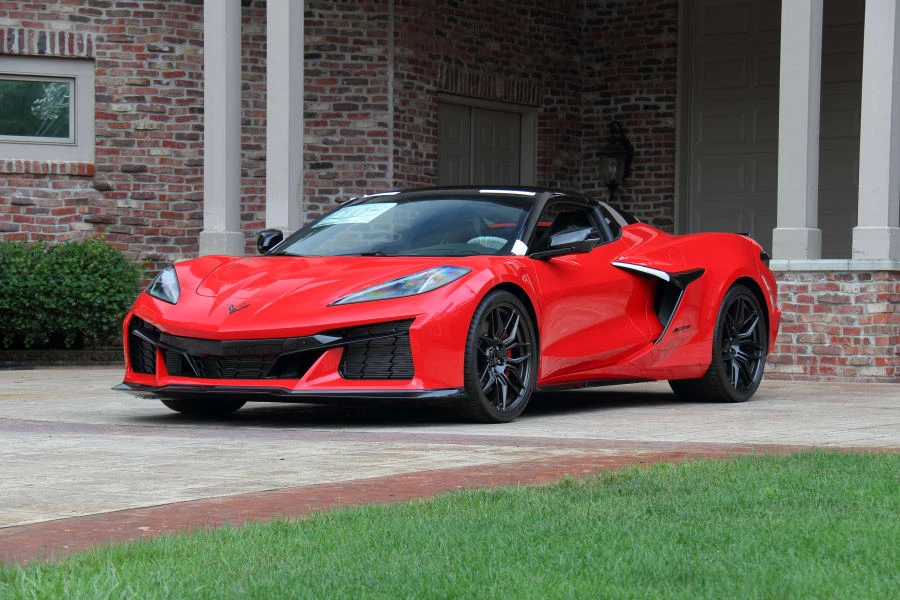 2023 Chevrolet Corvette C8 Z06 - Image 13 of 30