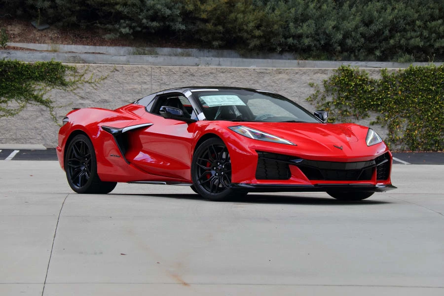 2023 Chevrolet Corvette C8 Z06 - Image 26 of 31