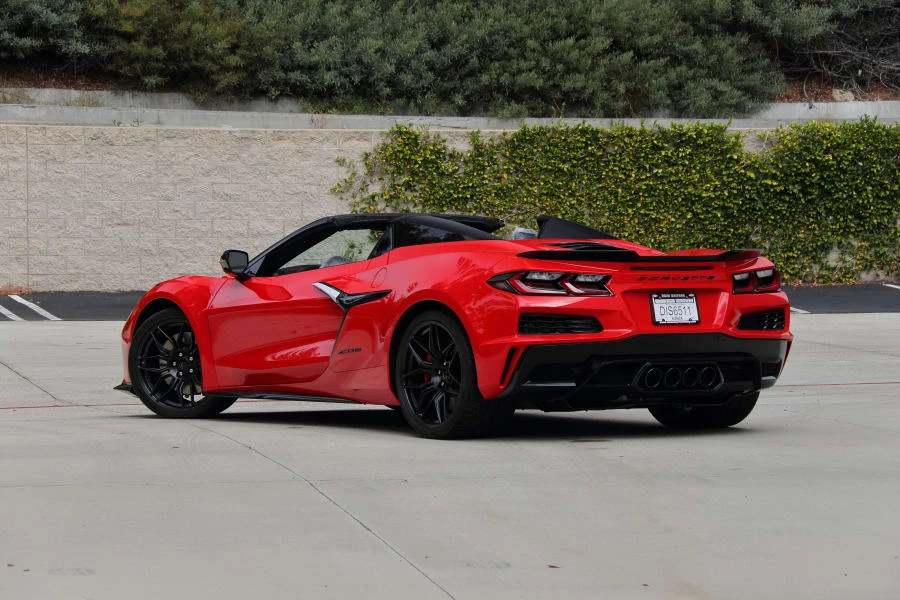 2023 Chevrolet Corvette C8 Z06 - Image 15 of 31