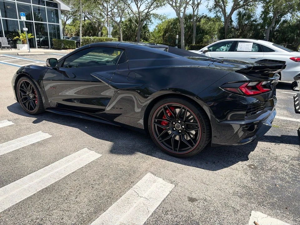 2023 Chevrolet Corvette C8 Z06 - Image 10 of 16