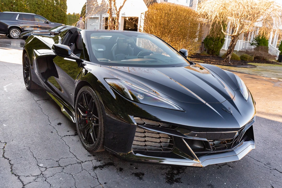 2023 Chevrolet Corvette C8 Z06 - Image 11 of 31