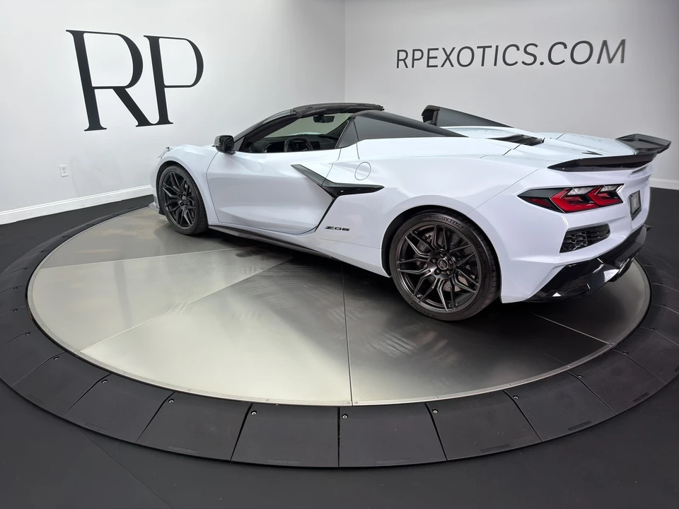 2023 Chevrolet Corvette C8 Z06 - Image 4 of 24