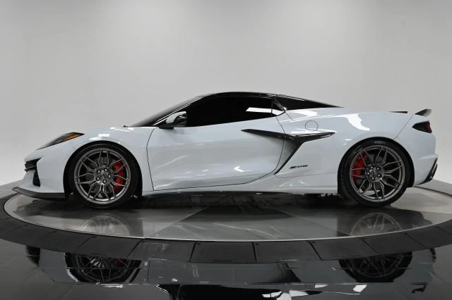 2023 Chevrolet Corvette C8 Z06 - Image 3 of 21
