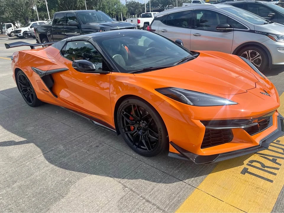 2023 Chevrolet Corvette C8 Z06 - Image 1 of 4