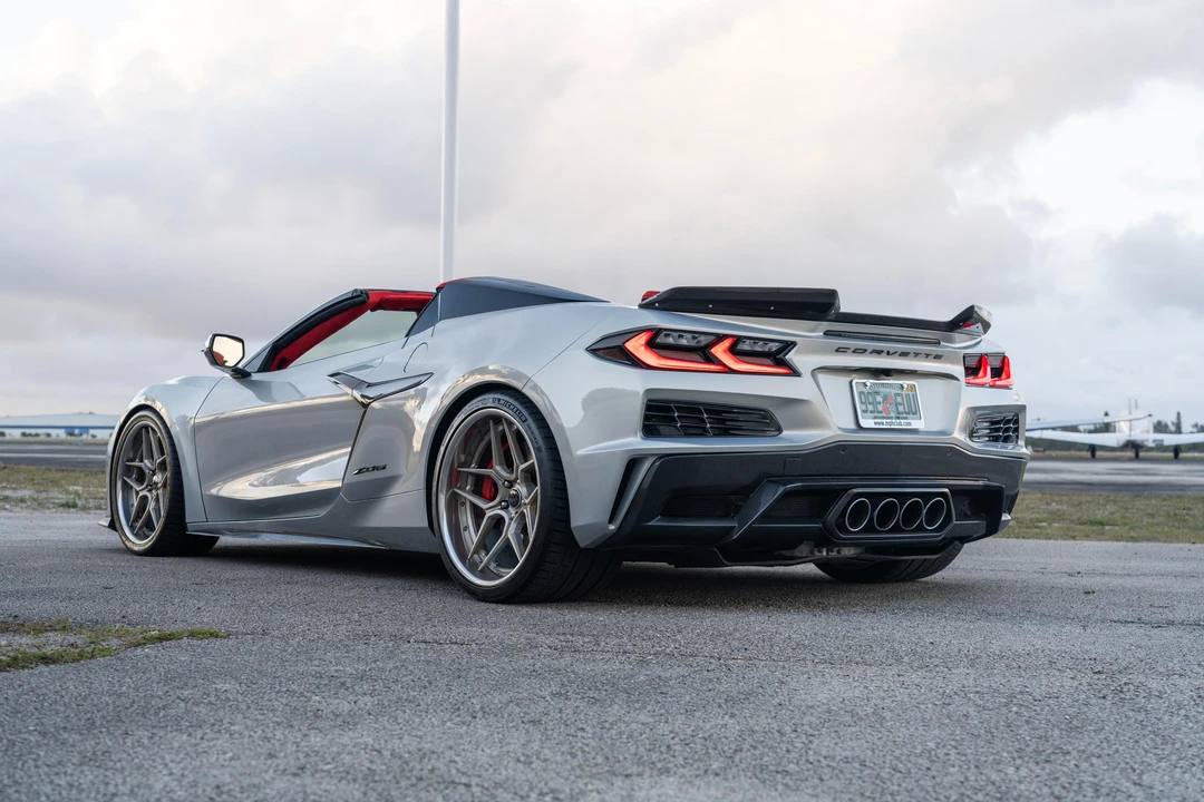 2023 Chevrolet Corvette C8 Z06 - Image 10 of 31