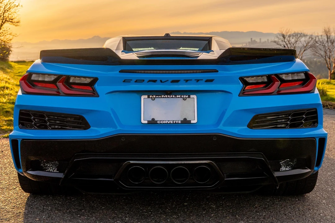2023 Chevrolet Corvette C8 Z06 - Image 5 of 31