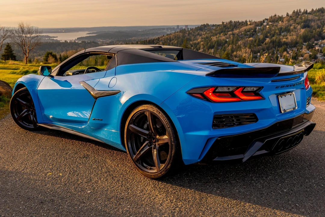 2023 Chevrolet Corvette C8 Z06 - Image 3 of 31