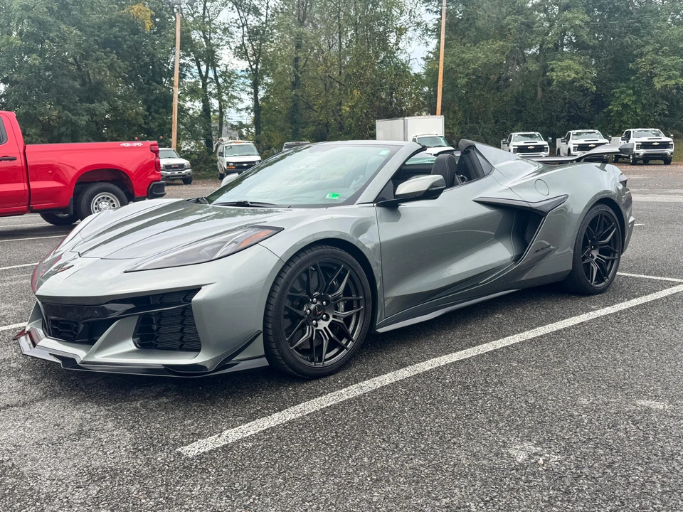 2023 Chevrolet Corvette C8 Z06 - Image 6 of 31