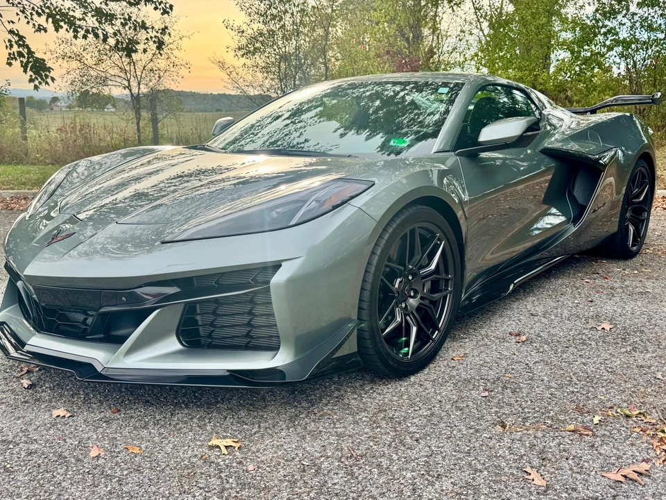 2023 Chevrolet Corvette C8 Z06 - Image 16 of 31