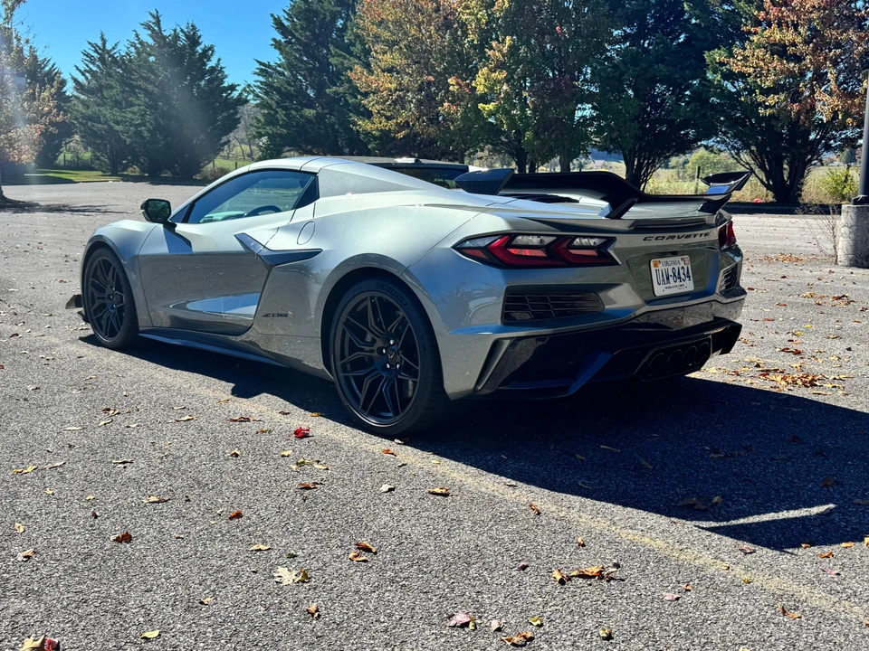 2023 Chevrolet Corvette C8 Z06 - Image 12 of 31