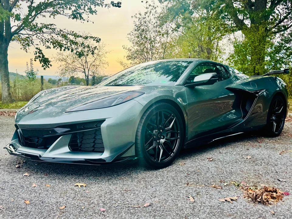 2023 Chevrolet Corvette C8 Z06 - Image 17 of 31