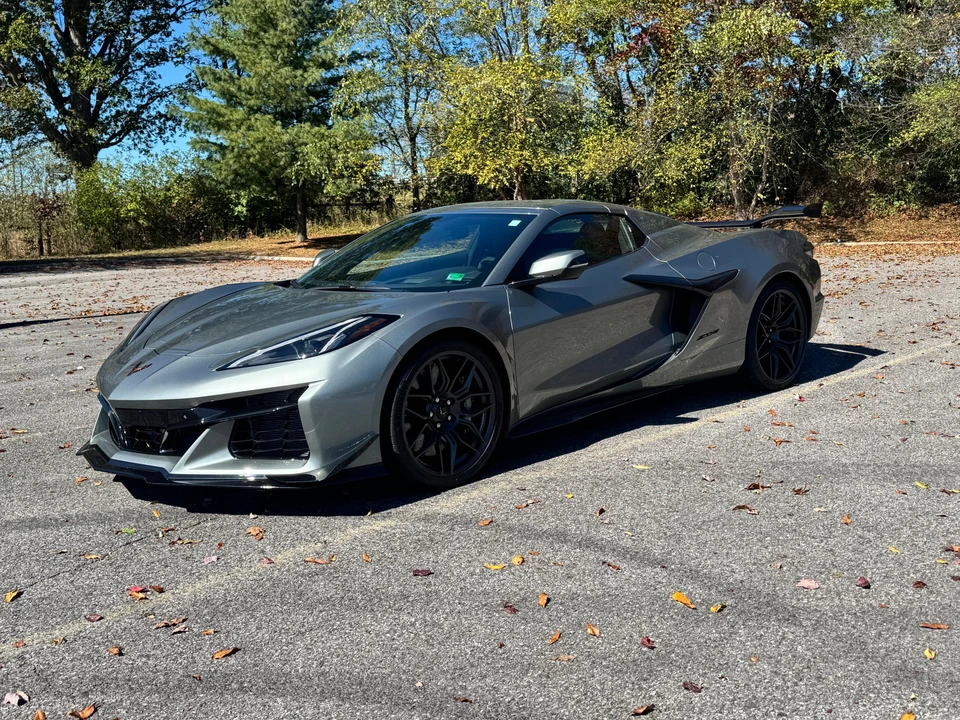 2023 Chevrolet Corvette C8 Z06 - Image 10 of 31