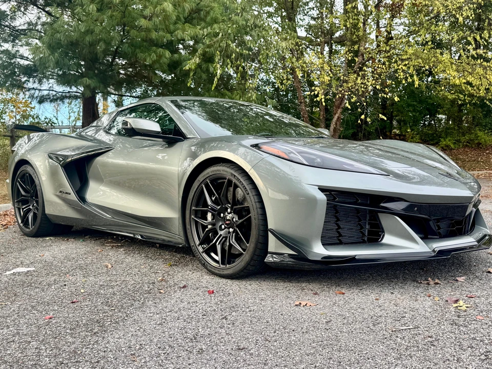 2023 Chevrolet Corvette C8 Z06 - Image 19 of 31